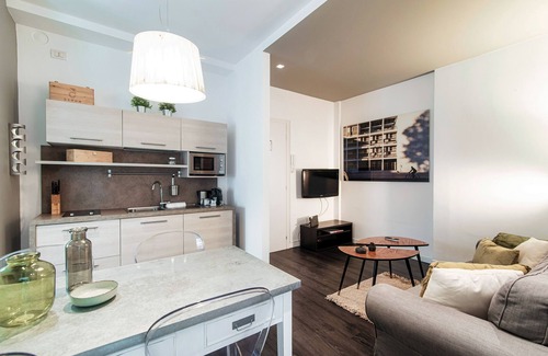 Como Apartamento | MyHomeInComo - Art Design Suites