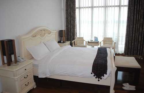 Myitkyina Hotel | Myitkyina Plam Spring Resort Hotel