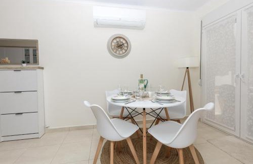 Chios Casa | Mylarakia
