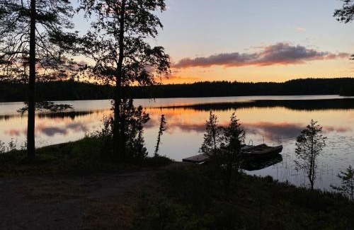 Pohja Chalet De Esquí | Myllyjärven mökki