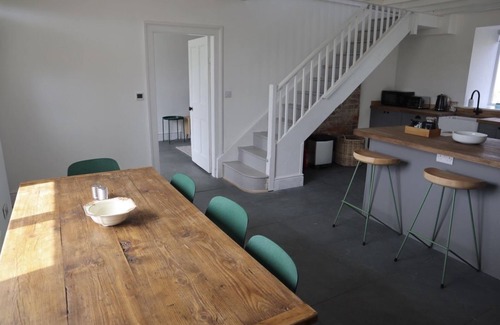 Garn Fadryn Apartamento | Mynachdy - sleeps 6 guests in 3 bedrooms