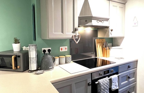 Trefor Cabaña | Mynydd a Mor, Mountains and Sea, Llyn Peninsula, North Wales cottage.