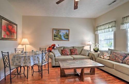 Myrtle Beach Casa | Myrtle Beach Cottage with Pool, Walk to Ocean!