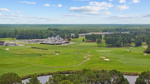 Red Hill Casa | Myrtle Golf Getaway at Legends Pet Friendly Pool
