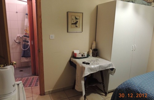 Artists Colony Apartamento | Habitación Myrtle the Turtle Garden