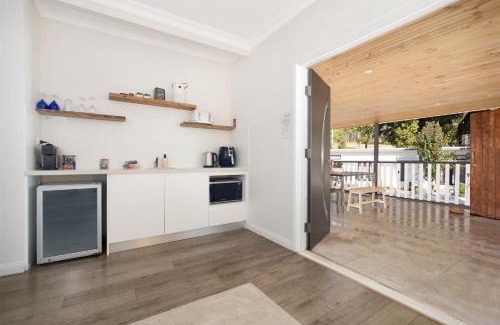 Kangaroo Valley Apartamento | Myrtle Tree Lodge - Leaves