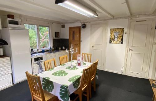 Lockna Casa | Mysig stuga med bastu och kanot