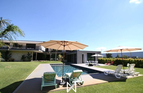 Vila Nova de Famalicao Apartamento | MyStay - Casa 134 | Habitación con piscina cubierta compartida