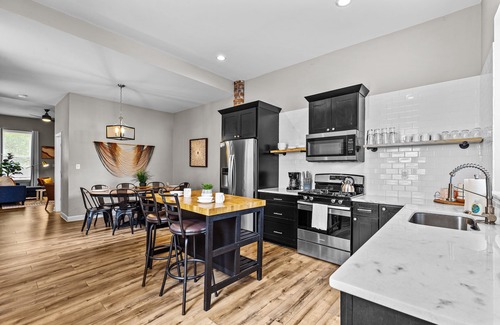 Benton Park Casa | 3308: Mysteries on Lemp by JZ Vacation Rentals