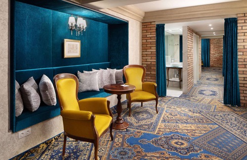Terezvaros Hotel | Mystery Hotel Budapest, Preferred Hotels & Resorts