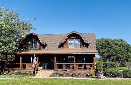 Montverde Casa | Mystic Cabin Retreat Home w/pool near Orlando, close to Disney!