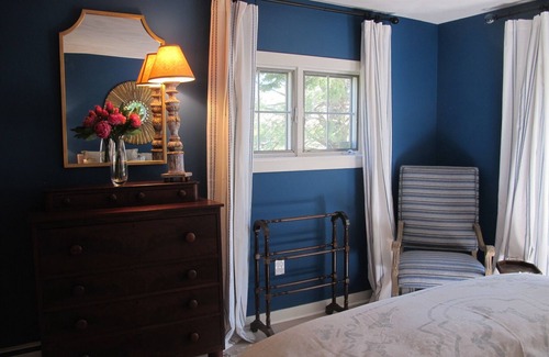 Mystic - New London Cabaña | Mystic & Historic Stonington, Chic Guest Cottage Great location, quiet & private
