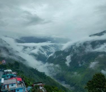 Dharchula Casa | MYSTIC MOUNTAIN Homestay
