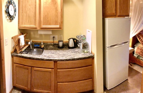 Livingston Apartamento | Mystic Mountain Studio Retreat with Awesome views