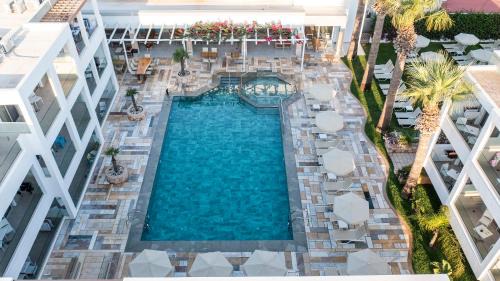 Tingaki Apartamento | Mythos Suites Hotel