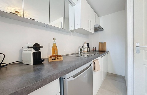 Quartier Saint-Clement - Jardin des Plantes Apartamento | Nénuphar Appt Neuf Jardin Stationnement Gratuit Proche Centre Métro 1h30 Paris