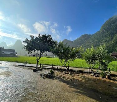 Quang Uyen Chalet De Esquí | Nùng An homestay