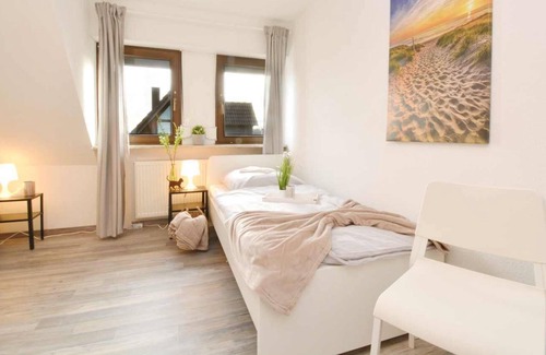 Simonshofen Apartamento | Nü09 - Schöne Ferienwohnung mit Balkon in Lauf an der Pegnitz bei Nürnberg, 110qm, 4 Zimmer, Max. 8 Personen