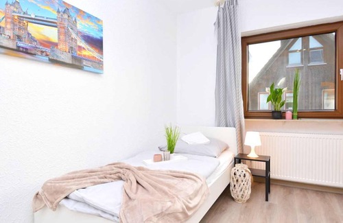 Simonshofen Apartamento | Nü10 - Schöne Ferienwohnung mit Balkon in Lauf an der Pegnitz bei Nürnberg, 100qm, 3 Zimmer, Max. 5 Personen