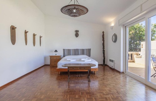 Ameijeira Apartamento | N - Bedroom 2 in the Astonishing Bayview Guesthouse