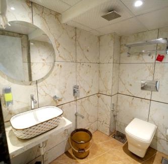 Versova Casa | N M Hotel Nr kokilaben Hospital