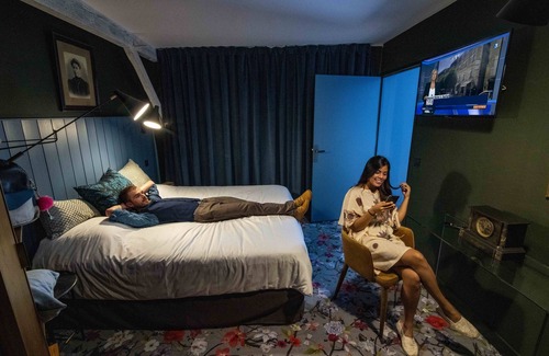 Sarlat-la-Caneda Historic Center Hotel | Naâd Hotel