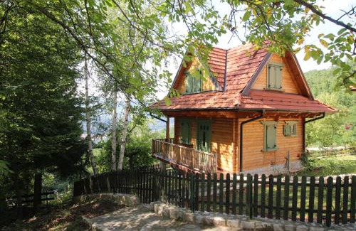 Ivanjica Cabina | "Naše Brdo" - Ivanjica