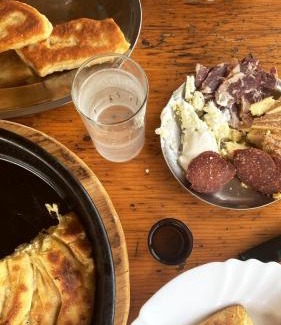 Konjic Casa | Na krovu svijeta