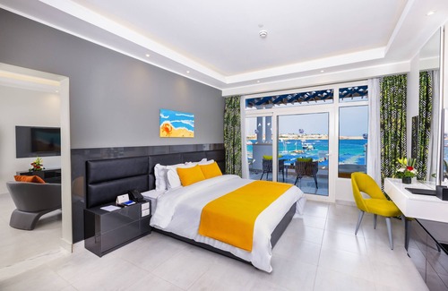 Sharm El Sheikh Hotel | Naama Bay Suites & Spa