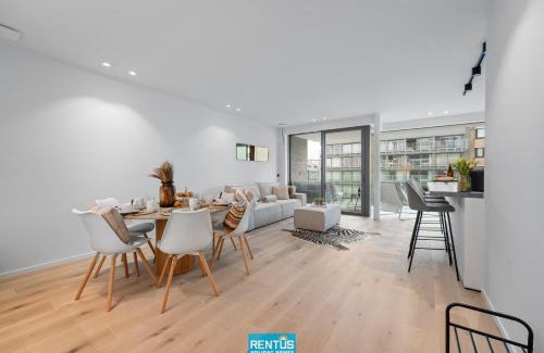 Oostduinkerke-Bad Apartamento | Naast t Zand - beautifully furnished apartment with sea view