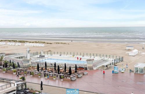 Oostduinkerke-Bad Apartamento | Naast t Zand - beautifully furnished apartment with sea view