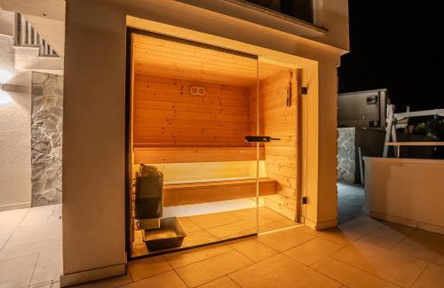 Bregi Apartamento | Nachhaltige Wellnessauszeit mit Traumblick, Pool, Sauna, Whirl-Wanne