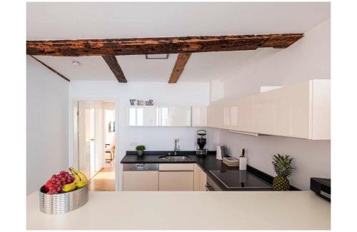 Altstadt Apartamento | Nachtschwärmer