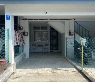 Tebrau Casa | Nadine Homestay Dato Onn JB