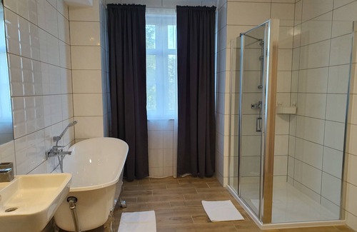 Nowa Sol Hotel | Nadodrzański Dwór
