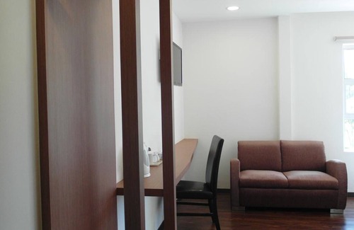 Kampung Bakau Hotel | Nagoya Inn Hotel