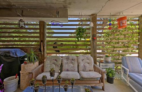 Nags Head Apartamento | Nags Head Apt with Patio - half Mile Walk to Beach!