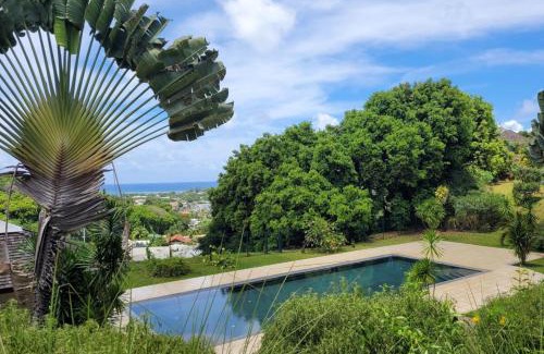 Arue Apartamento | Naia Lodge - on the heights of the city