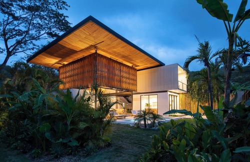 Playa Hermosa Cóbano Villa | Naia Two private Pool /Walking Distance to the Beach