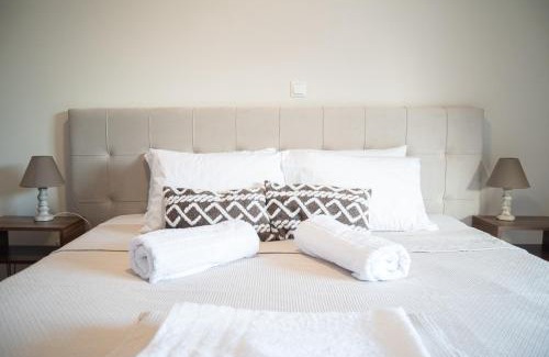 Varkiza Apartamento | Naiads Nest - The Cozy Retreat