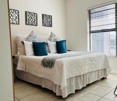 Tshwane Apartamento | Naidzulafi lagoon 3-bed entire apartment