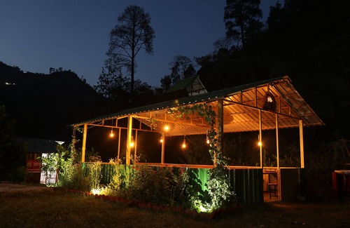 Naina Range Alquiler De RV | Nainital River Camp