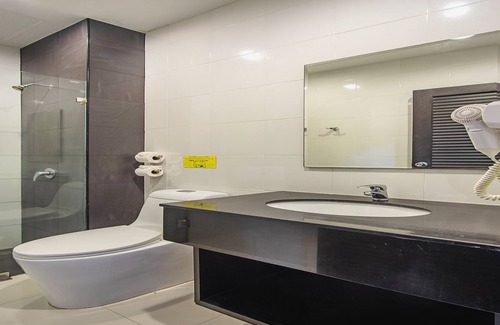 Ban Bo Han Hotel | Naiyang Beach Hotel