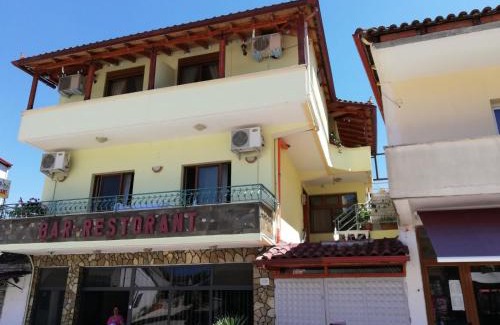 Permet Casa | Nako Guest House bar&restaurants