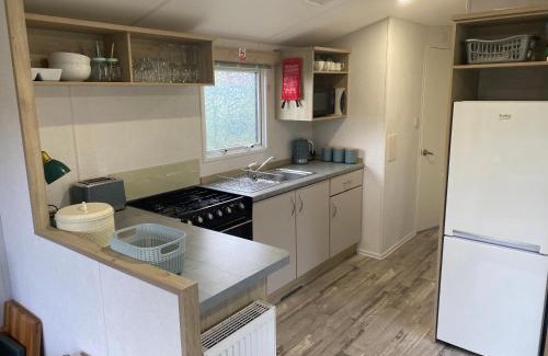 Knaresborough Otro | Nala Lodge