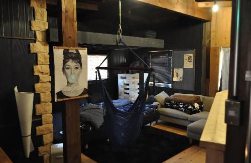 Hodatsushimizu-cho Villa | NALU 3 minutes by car to the sea Chirihama Naga Driveway Next to a private rental inn 20 minutes by car to Kanazawa