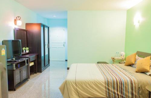 Pak Nam Pran Hotel | Nam Talay Resort