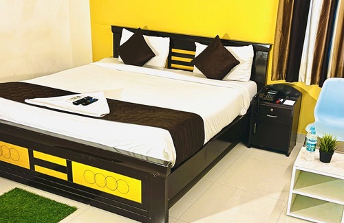 Shamshabad Hotel | Namaha Stays