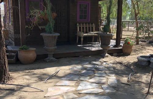 Temecula Cabaña | Granjas Namaste; Granja de ovejas de lana de trabajo privado en el corazón de Wine Country