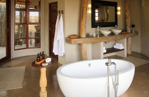 Ladysmith Cabina | Nambiti Plains Private Game Lodge